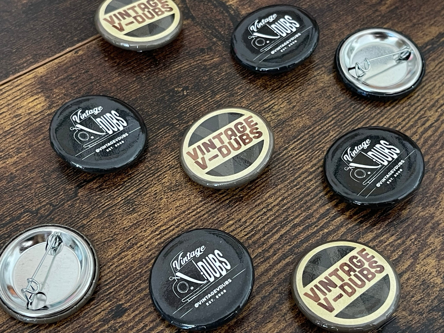 VVD Button Pin Pack of 2